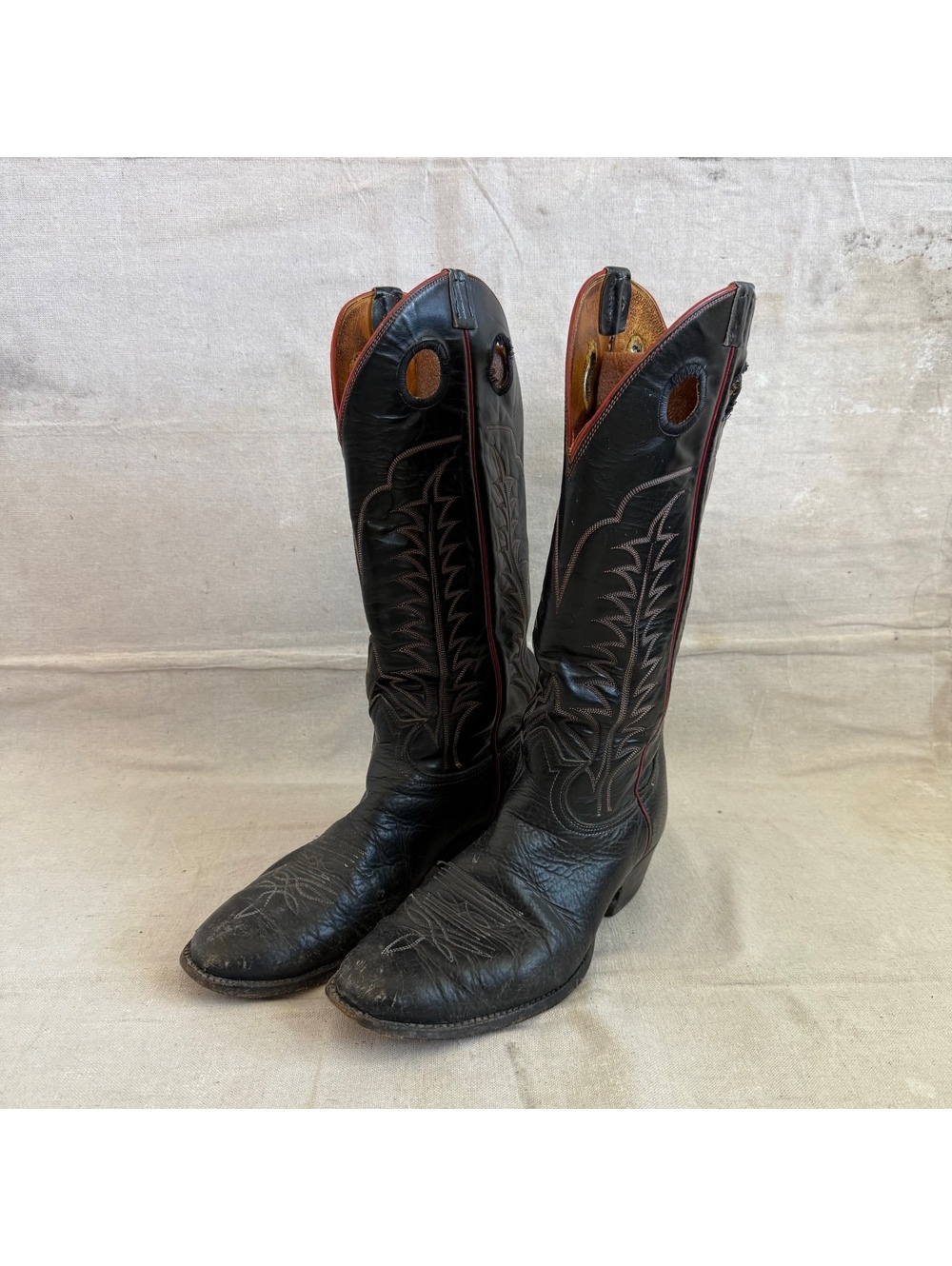 Vintage Tony Lama Black Leather Round Toe with Red Contrast Stitch Men Size 11